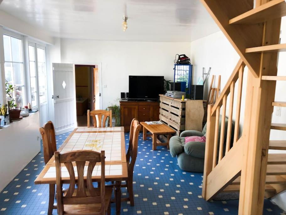 Gite Au Coeur D'Une Residence D'Artiste Saint-Aubin-de-Bonneval Ngoại thất bức ảnh