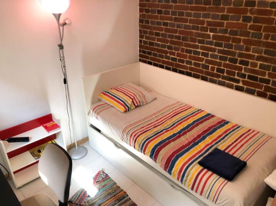 Gite Au Coeur D'Une Residence D'Artiste Saint-Aubin-de-Bonneval Ngoại thất bức ảnh