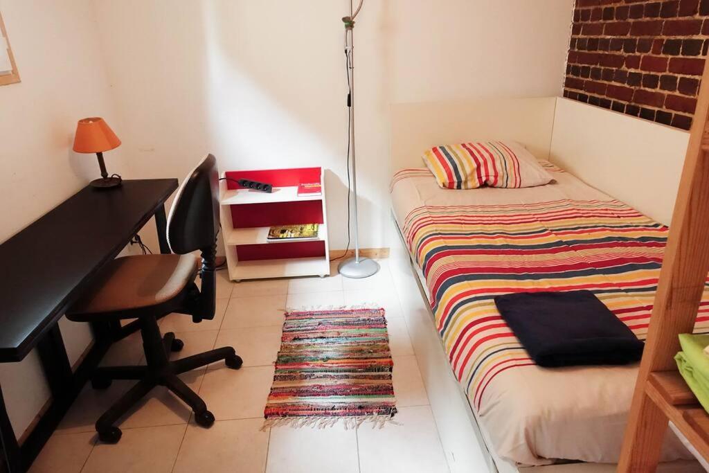 Gite Au Coeur D'Une Residence D'Artiste Saint-Aubin-de-Bonneval Ngoại thất bức ảnh