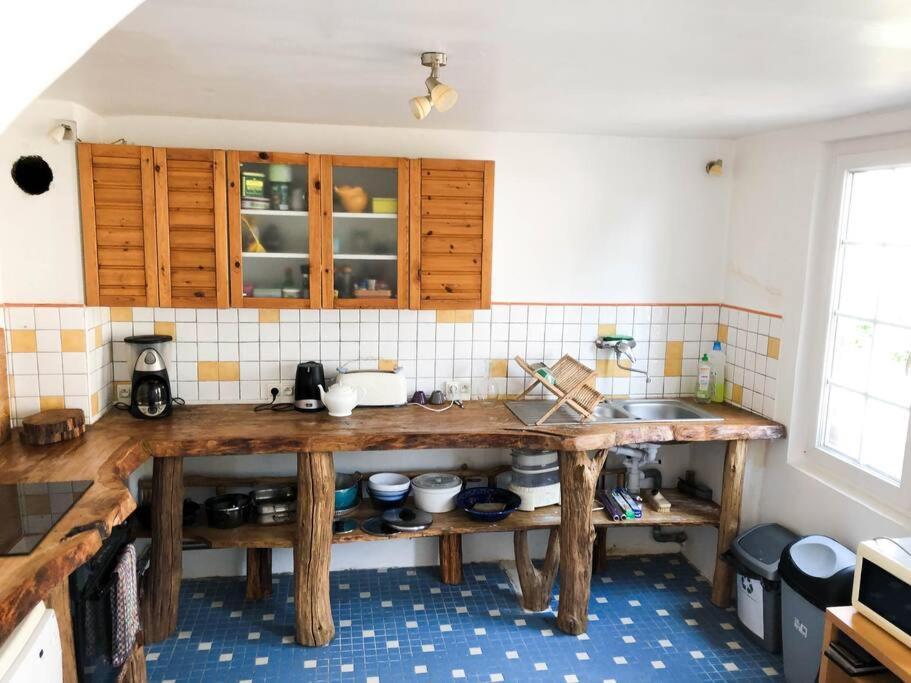Gite Au Coeur D'Une Residence D'Artiste Saint-Aubin-de-Bonneval Ngoại thất bức ảnh